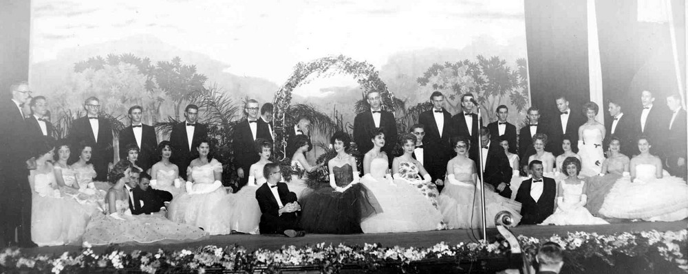 Unidentified photo d026