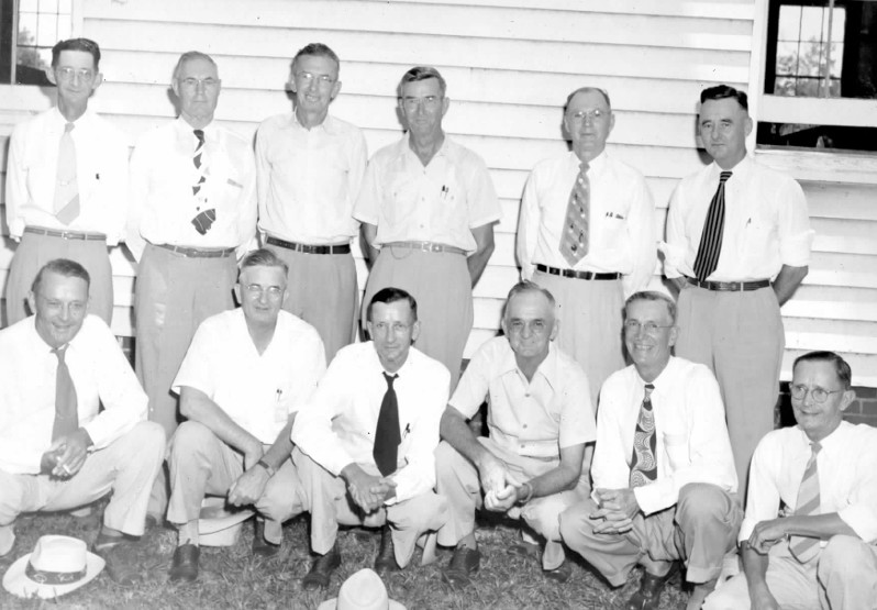 Unidentified photo e092