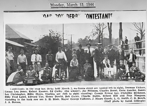 Group photo, Hattiesburg Soap Box Derby, 1944
