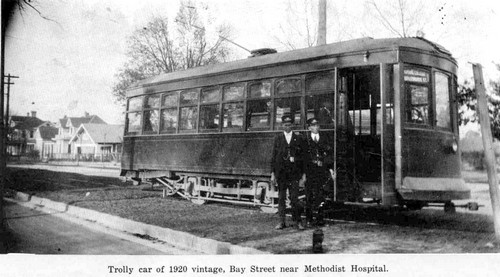 Closed-front trolley car- 1 (Bay St.)
